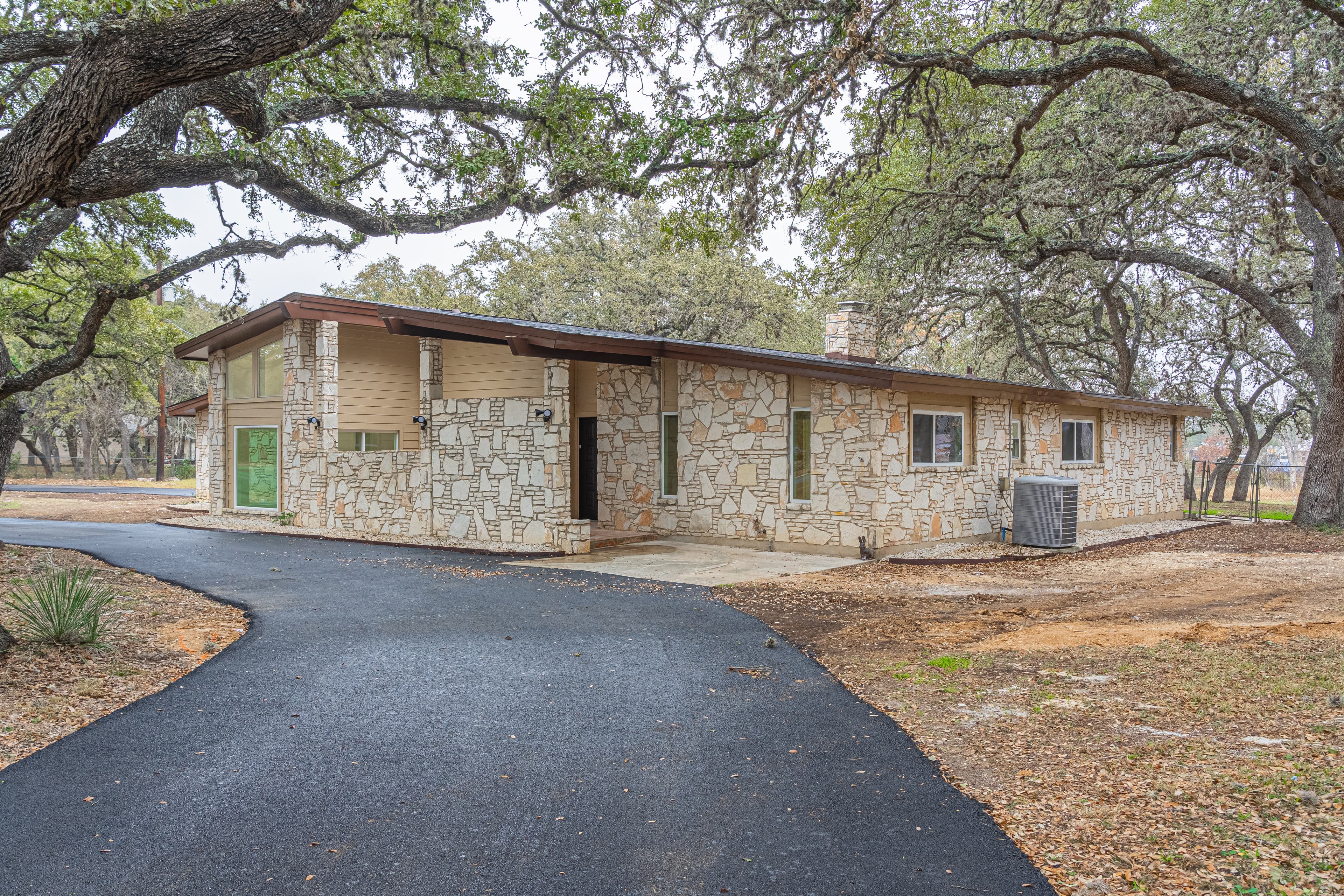 Restoration — 15330 Geronimo Loop, San Antonio, TX 78254